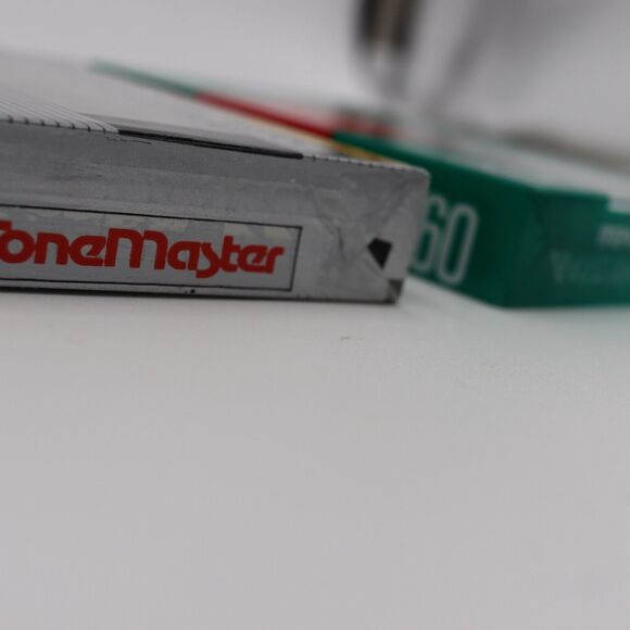 Lot of 2 Maxell & Tone Master Blank Audio Cassettes 60-Min Normal Bias Sealed Me - Picture 3 of 3